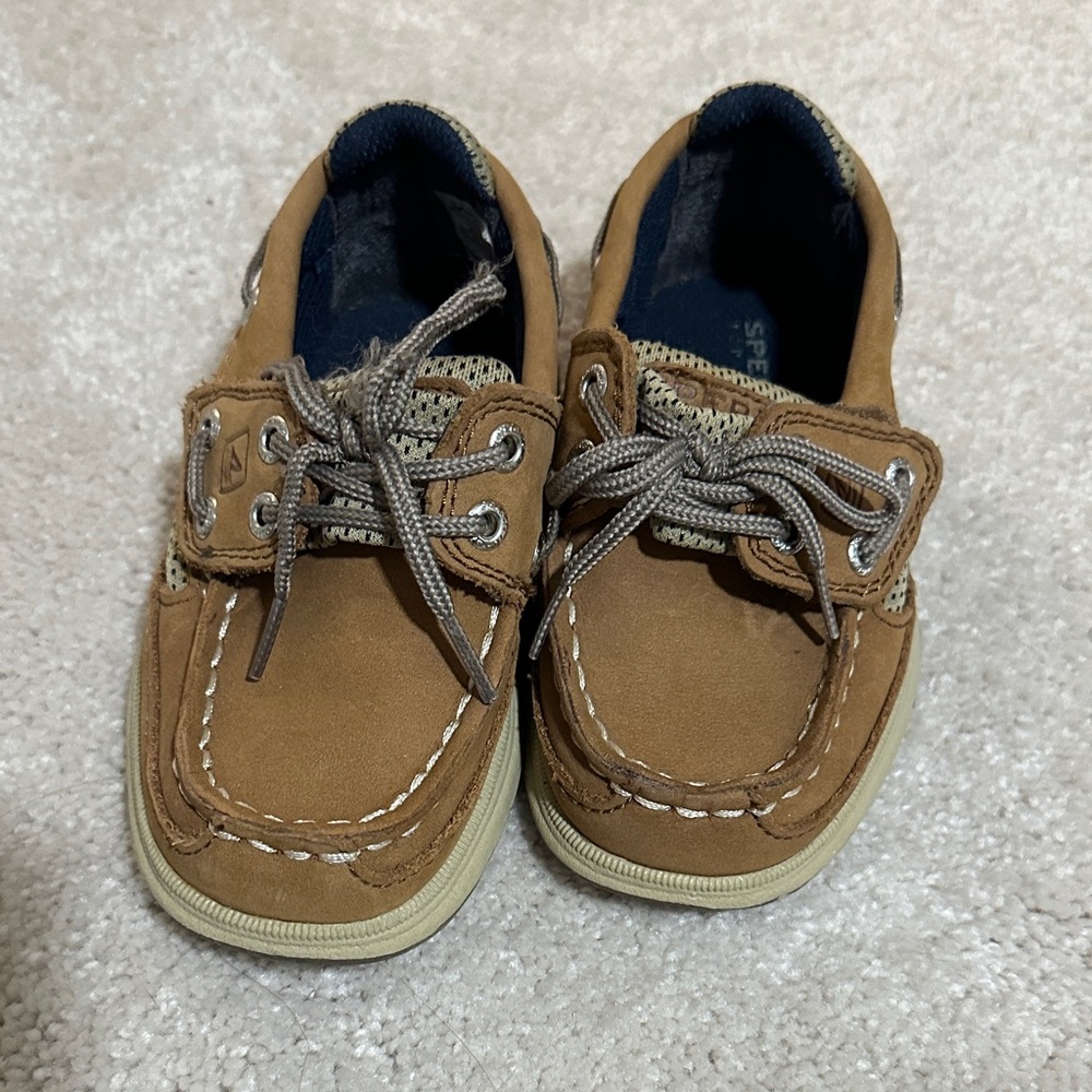 Kids Sperry Boat Shoes 7